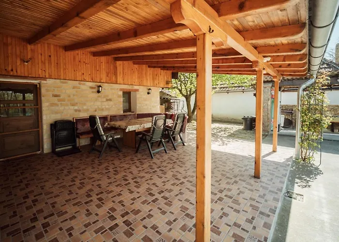 'monas' House Semesterbostad Backi Monostor